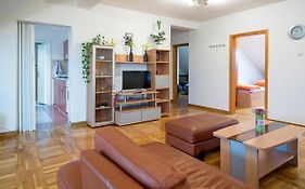 Penthouse In City Center